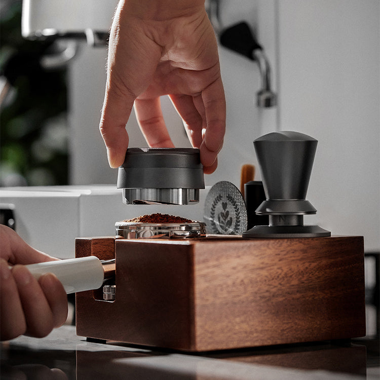 Espresso Tamper Station Wooden Coffee Tamper Holder Base  - MUVNA - Lastaforest