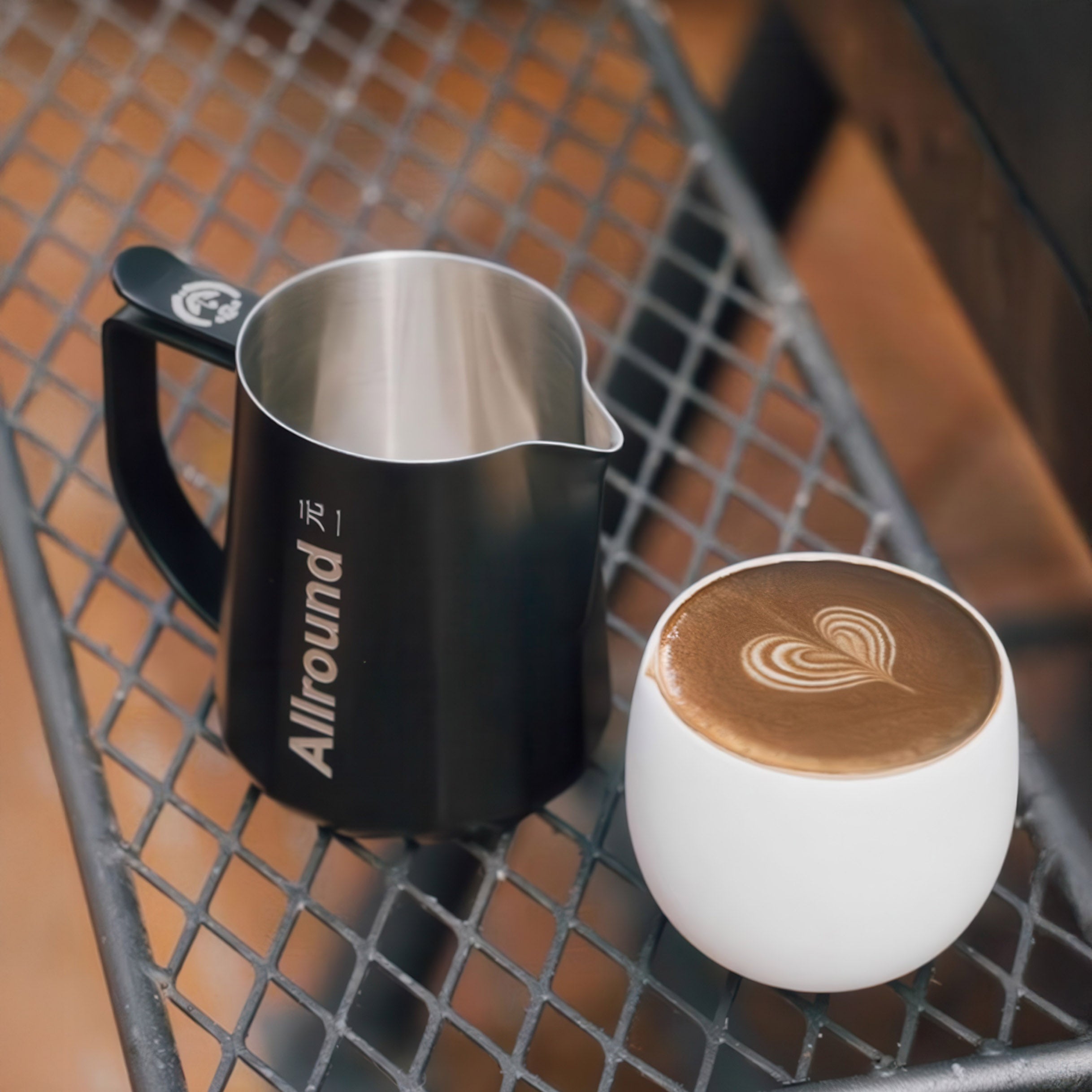 Allround Competition - Grade Milk Pitcher