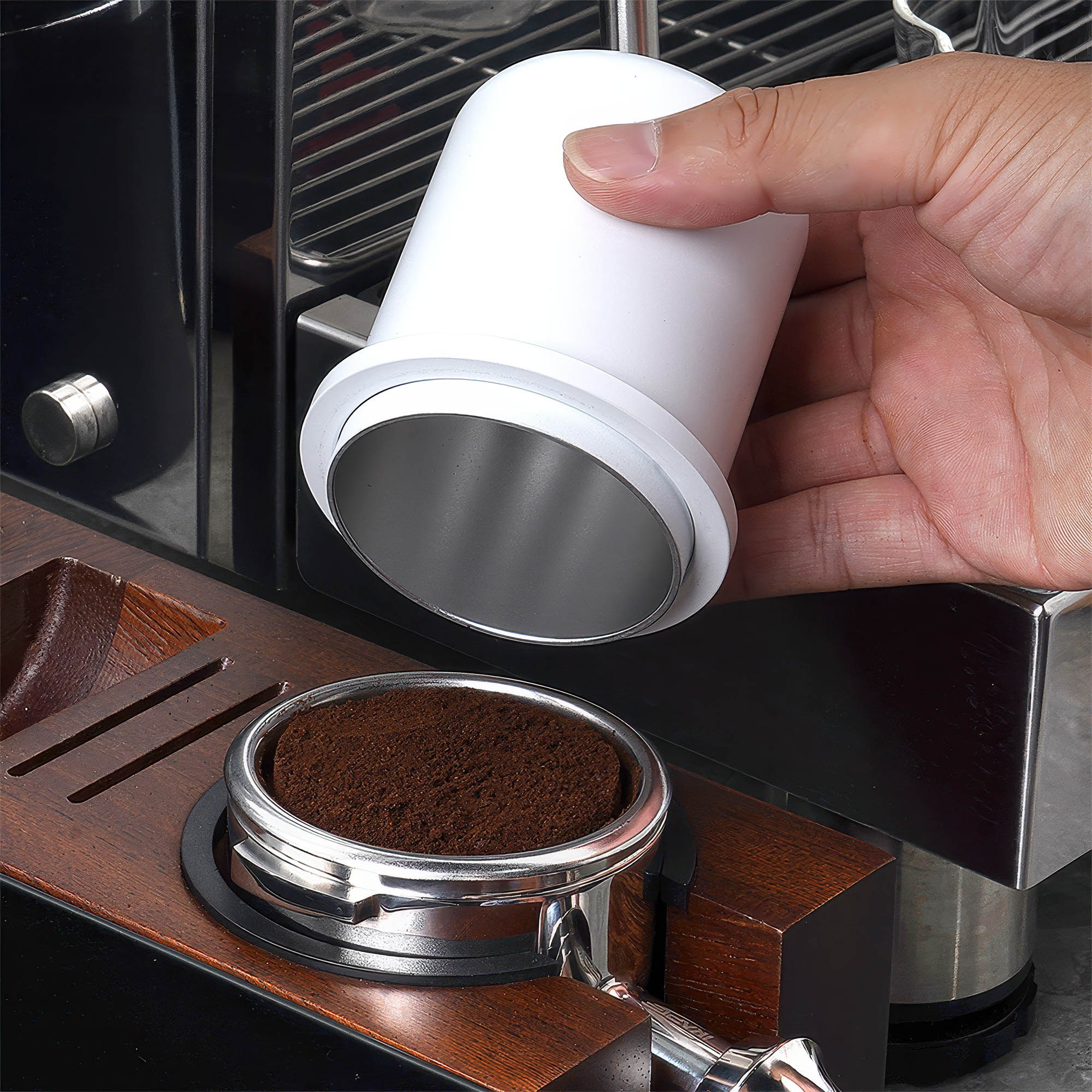 Barista Coffee Dosing Cup - Thumbnail 3