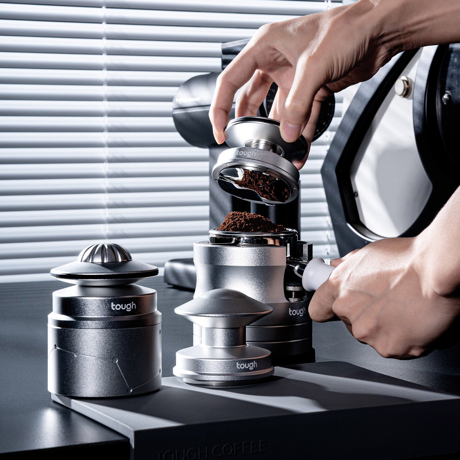 UFO Self-Gravity Coffee Distributor Adaptive Height