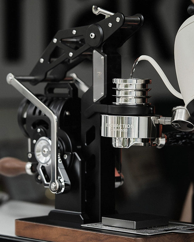 Mach M8 Hand Crank Espresso Machine - MUVNA - Lastaforest