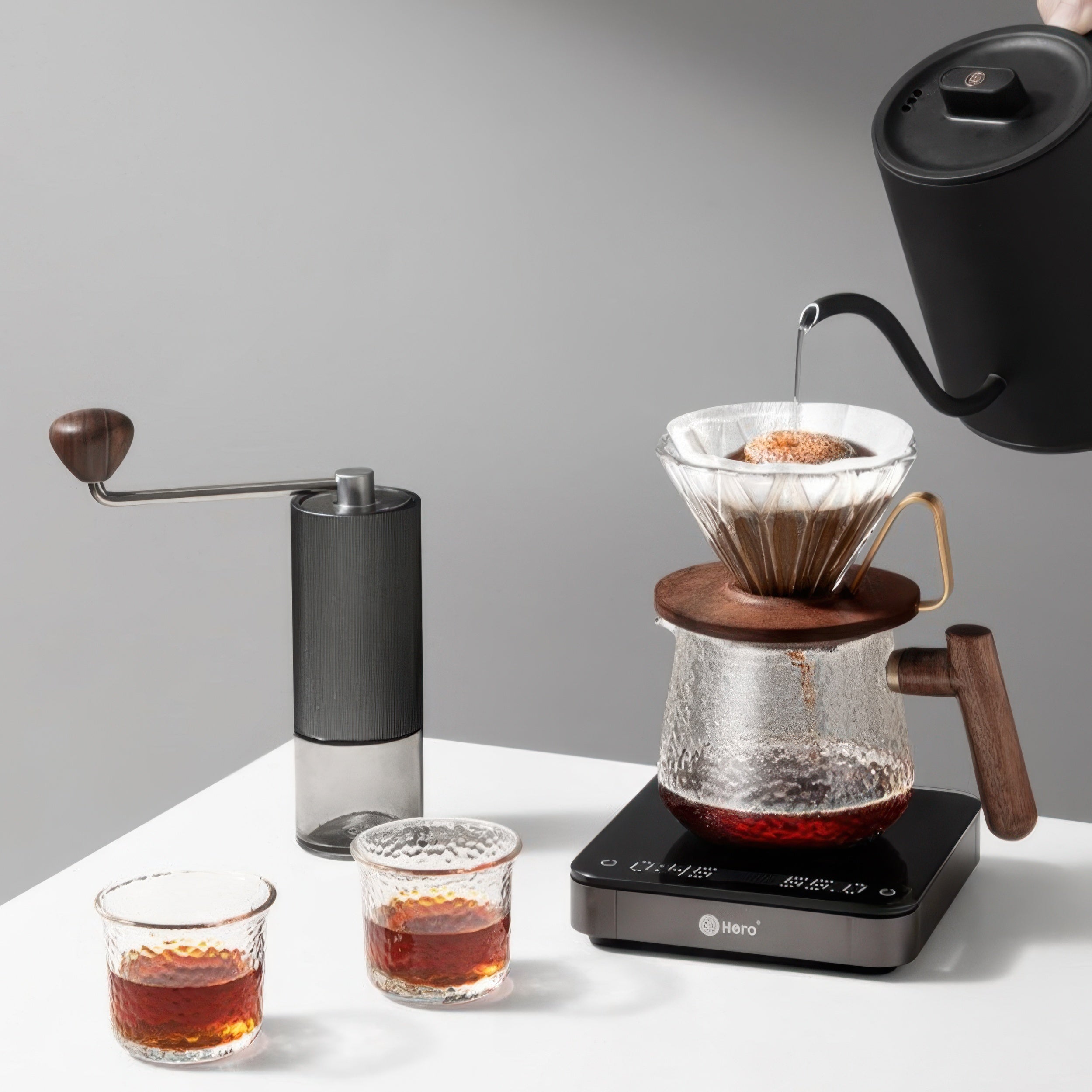 Prisma Walnut Pour-Over Dripper