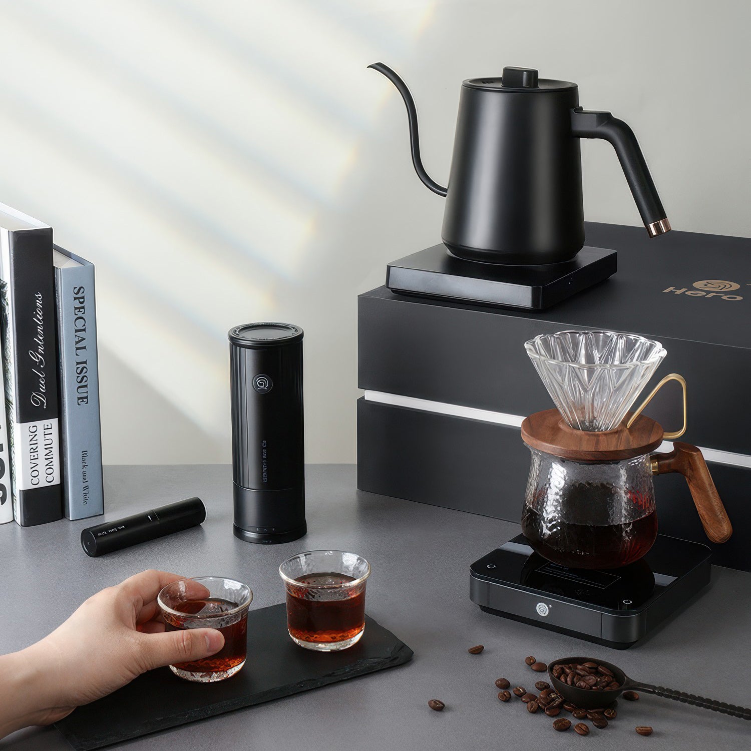 Exclusive All-in-One Pour Over Pro Coffee Kit