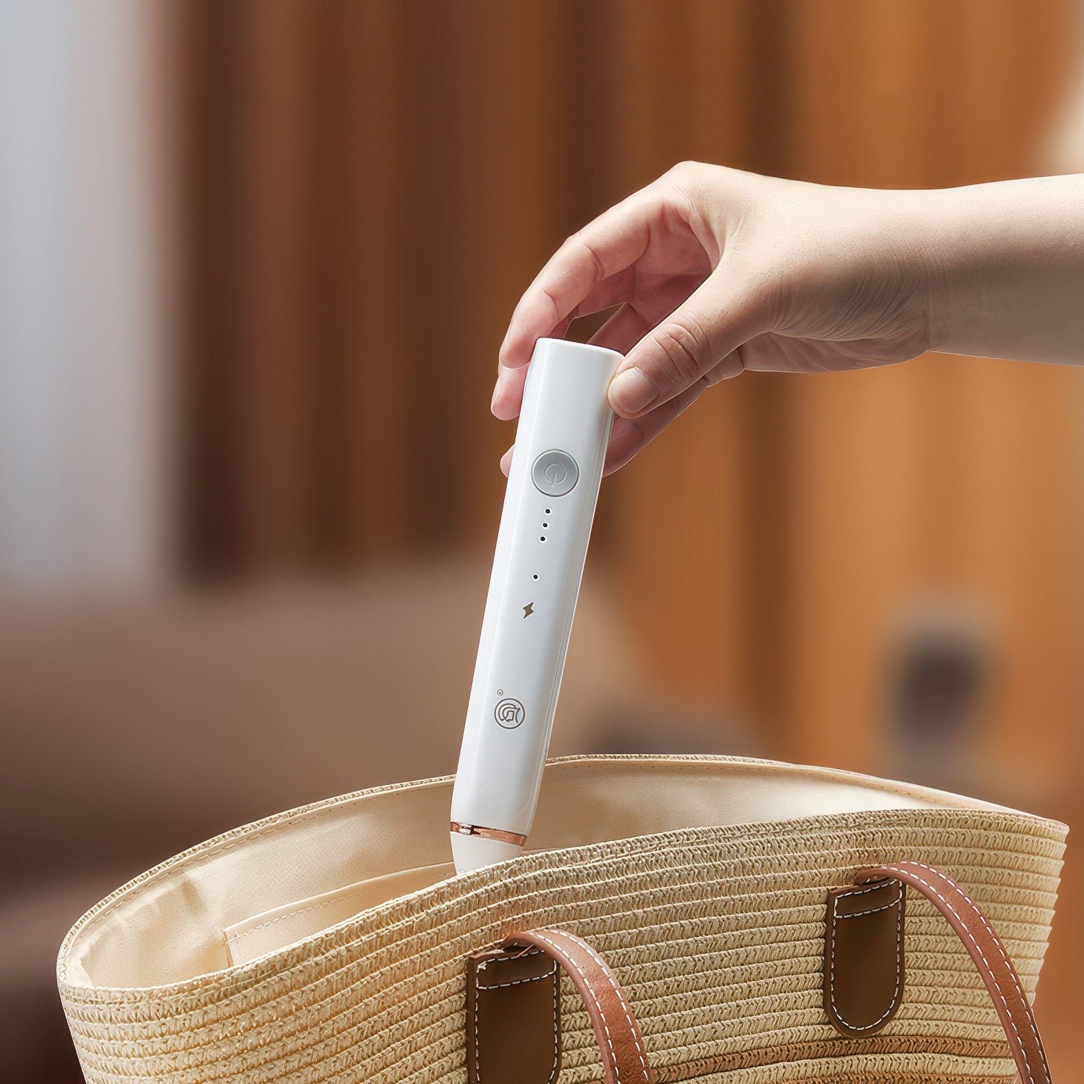 Elektrischer Milchaufschäumer zum Handhalten