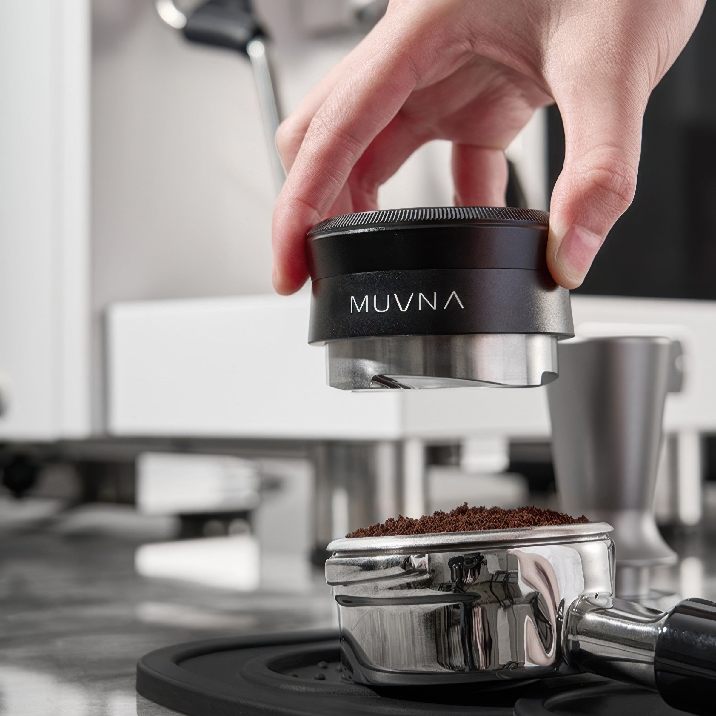 Self-Leveling Gravity Espresso Tamper