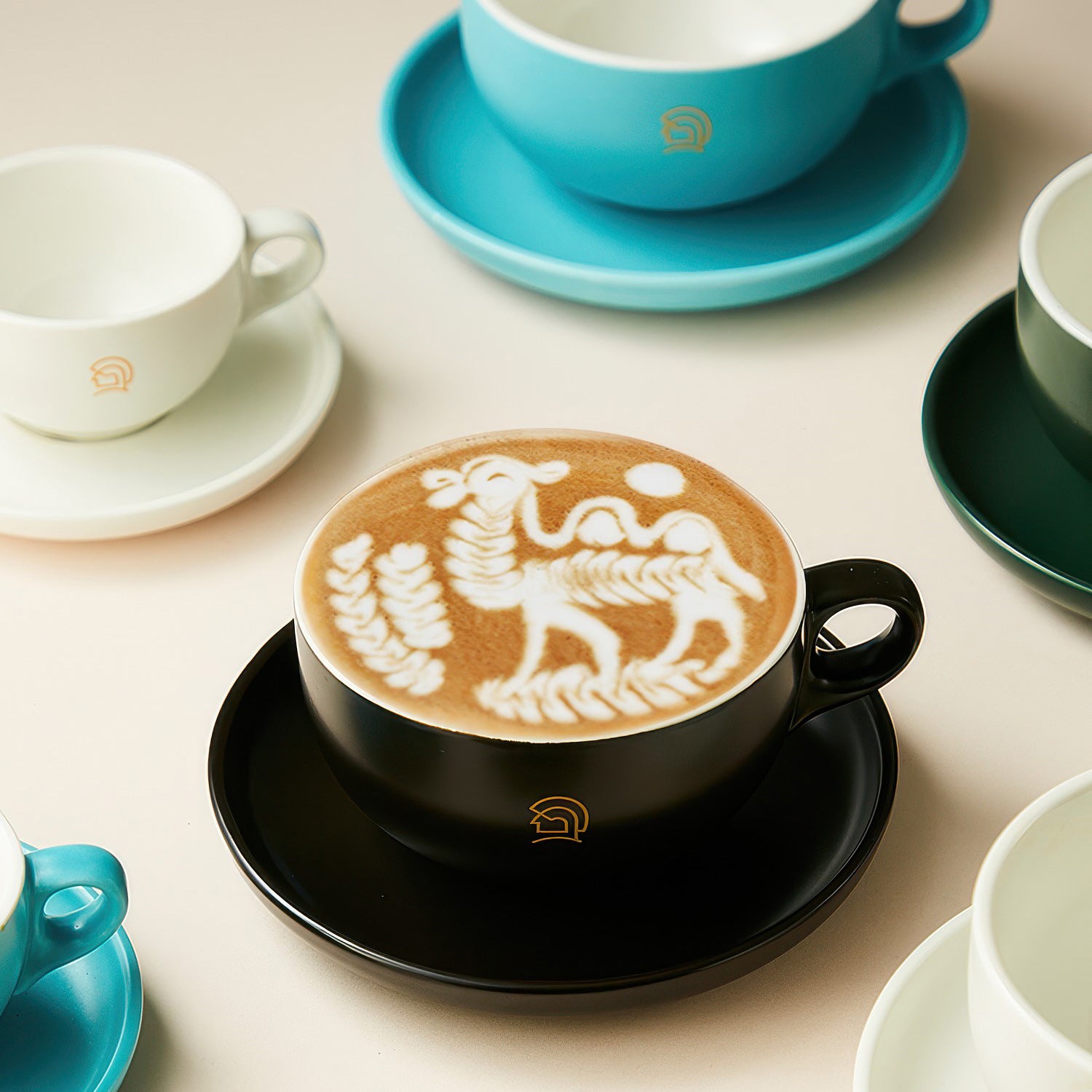 Keramik-Kaffeetasse mit Untertasse Set