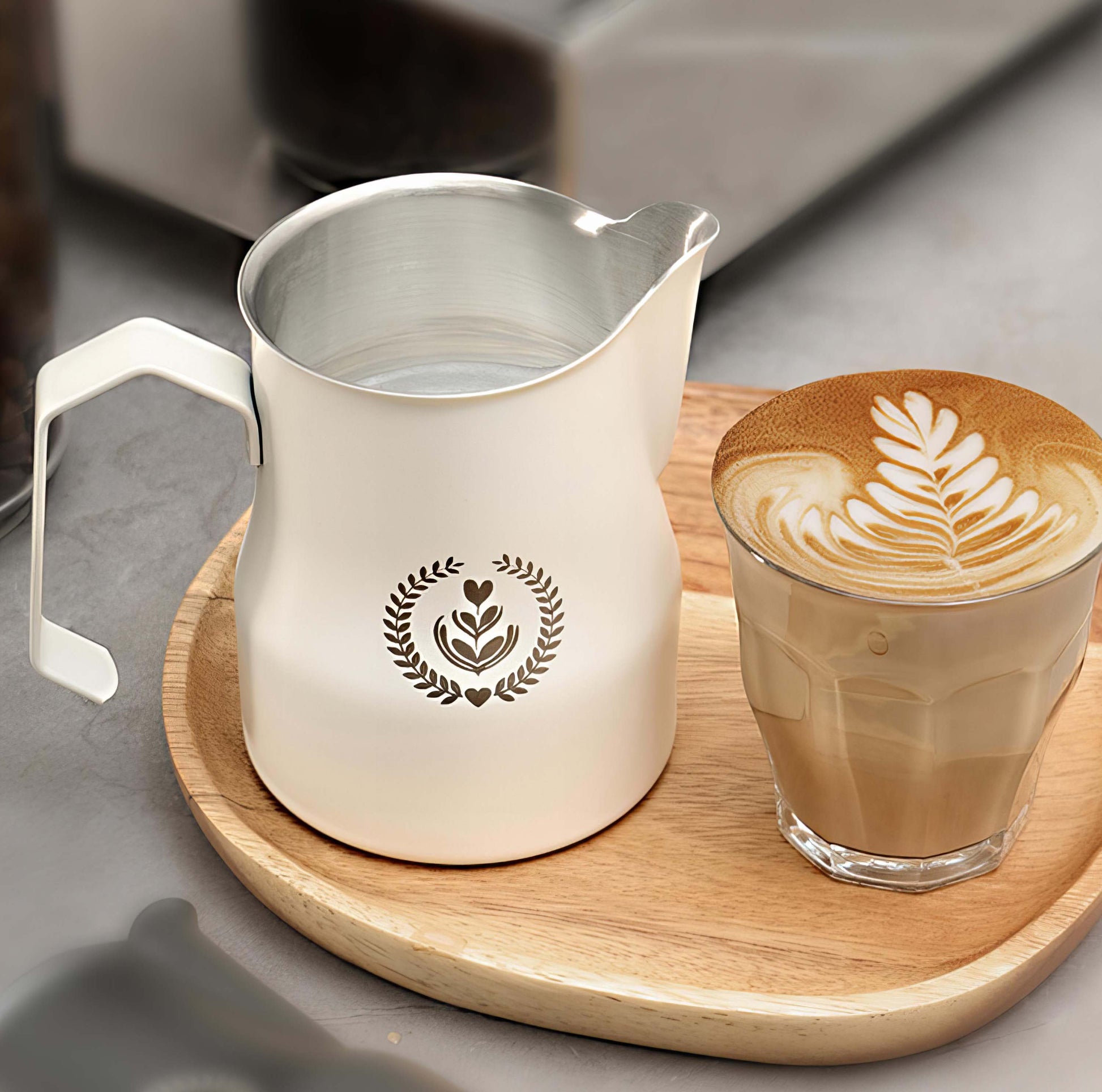 Non-Stick Milk Jug Pull Flower Cup Perfect for Cappuccino Coffee Latte Art