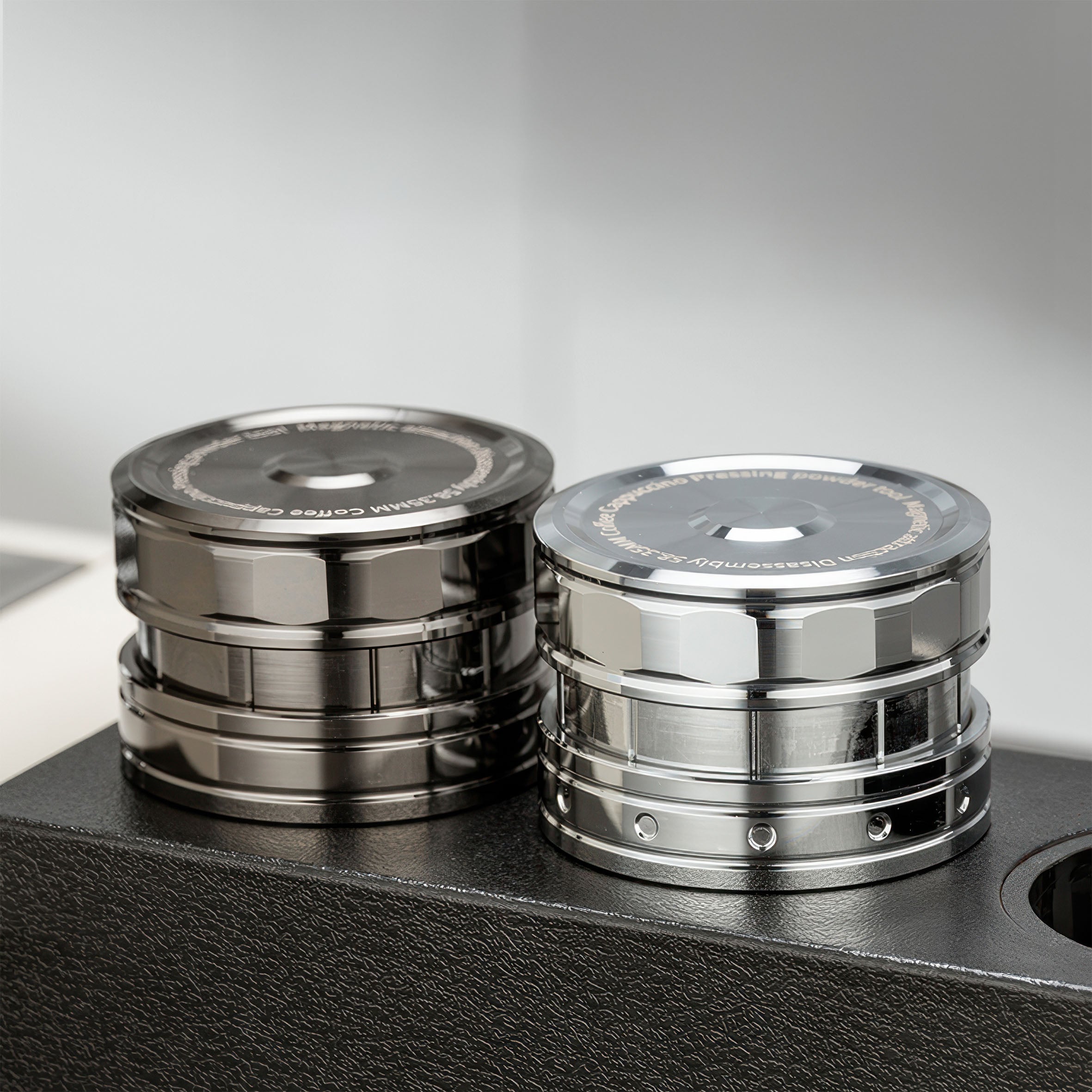 UFO Gravity Tamper with 2 Bottom Types - Lastaforest
