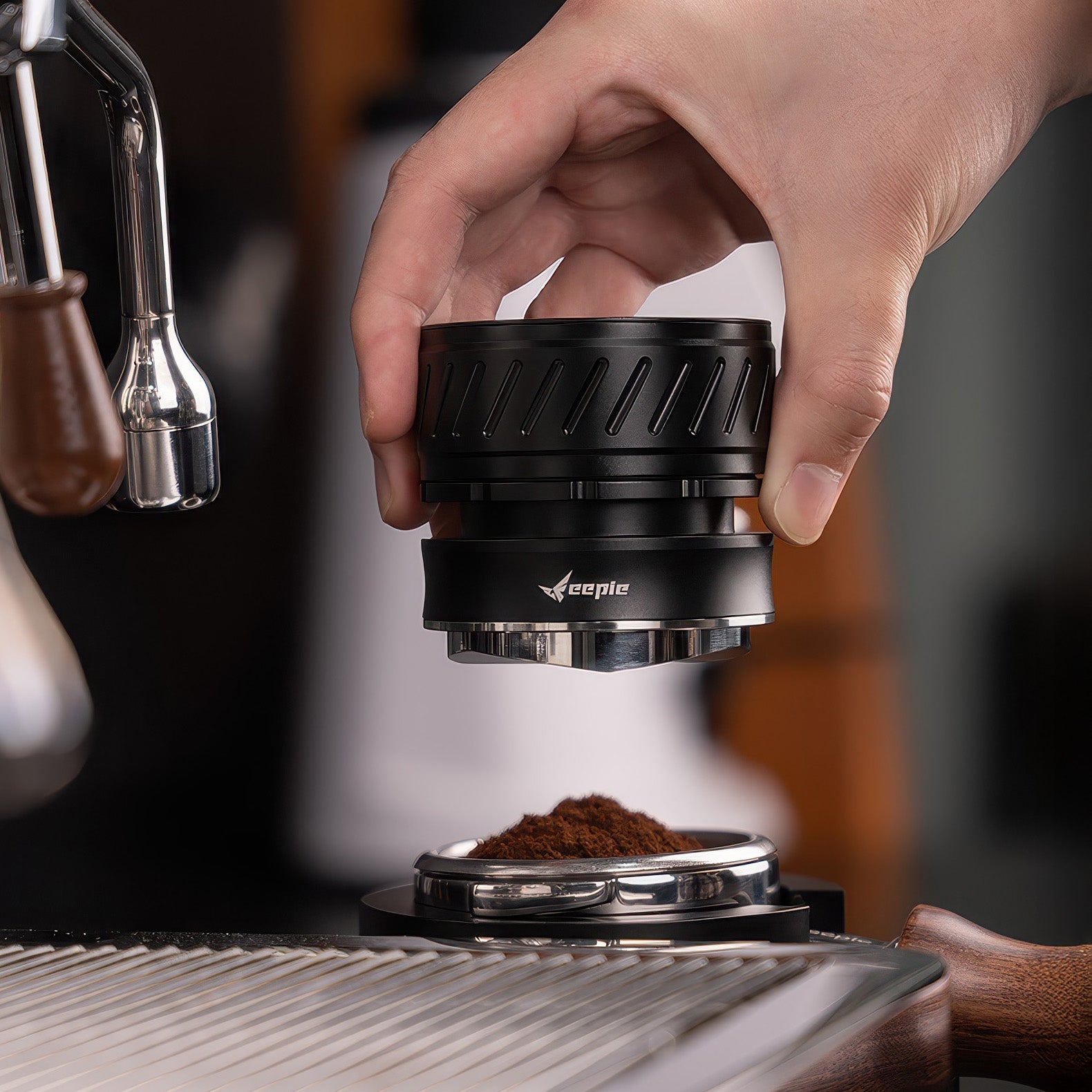 Espresso Gravity Coffee Distributor