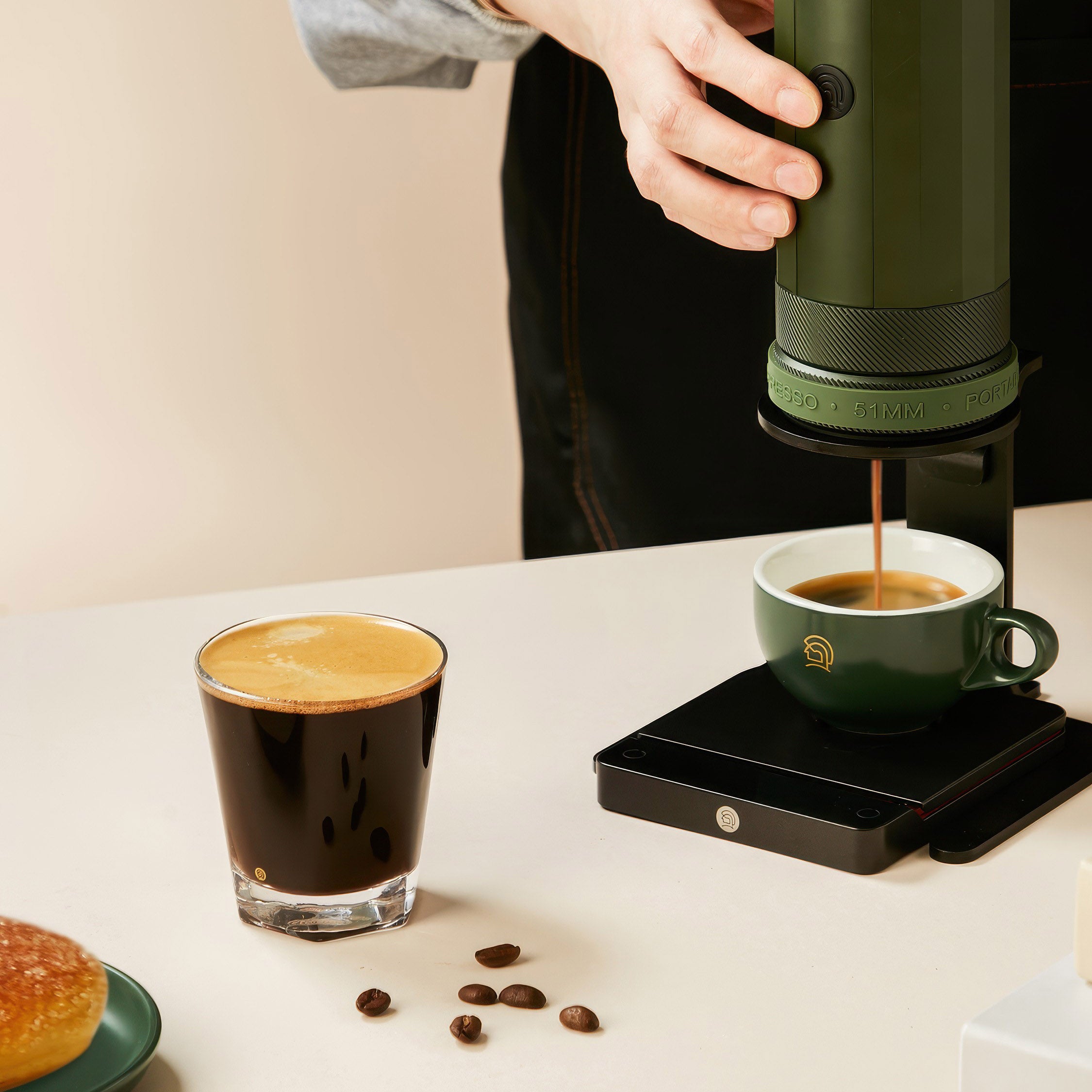 Keramik-Kaffeetasse mit Untertasse Set