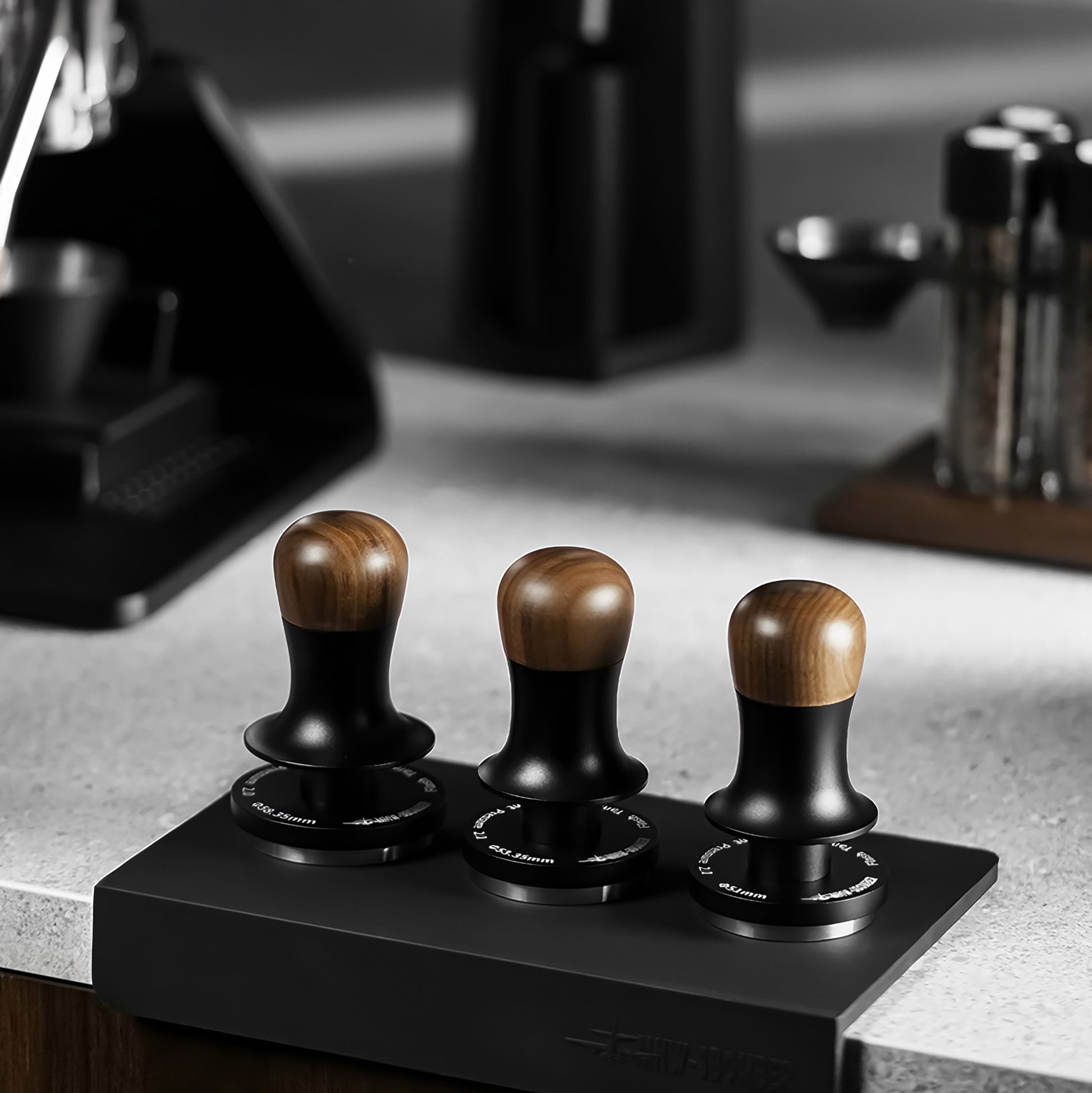 Flash Espresso Tamper 30lbs Constant Pressure 2.0 - MHW-3BOMBER - Lastaforest