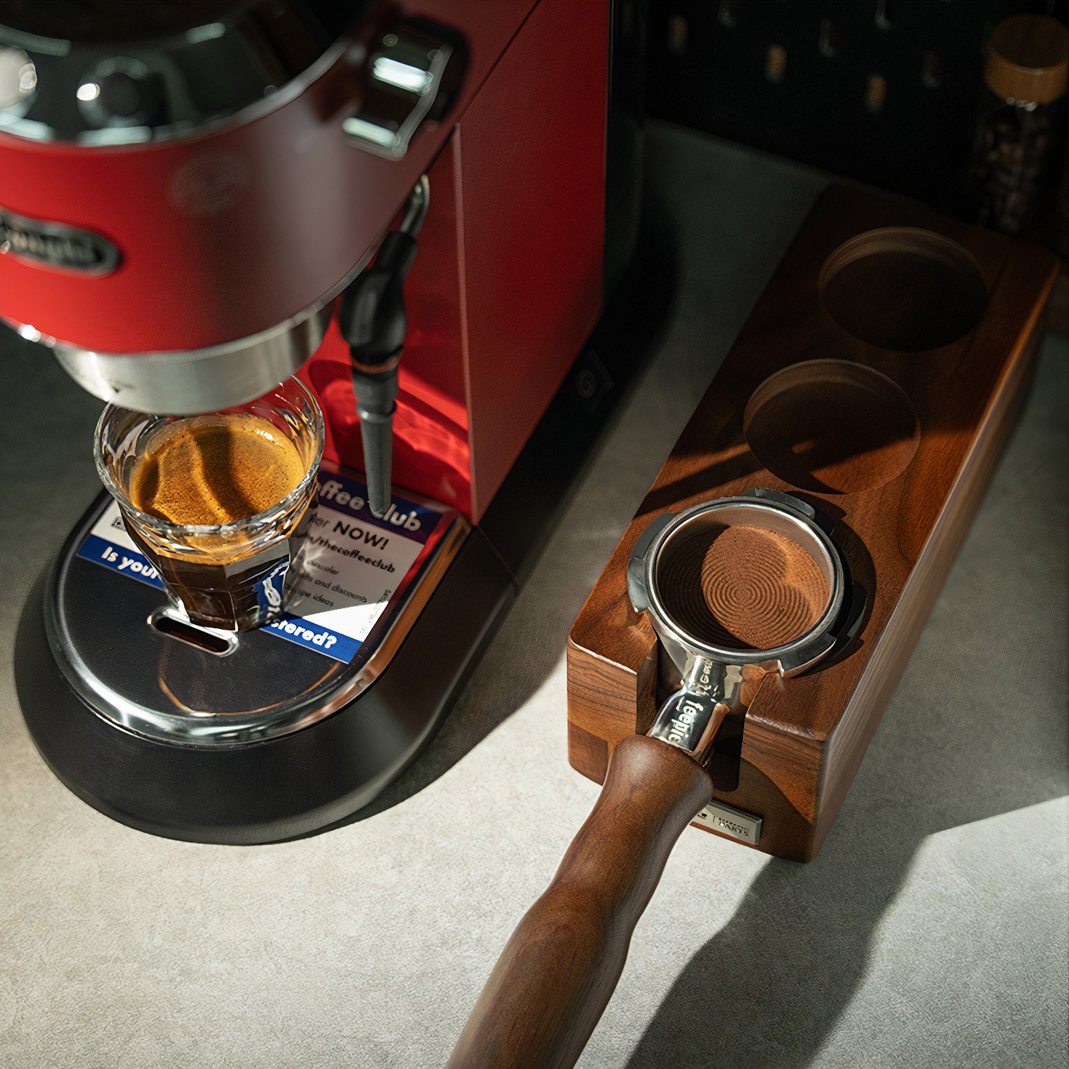 Stainless Steel Bottomless Portafilter with Walnut Handle - Lastaforest