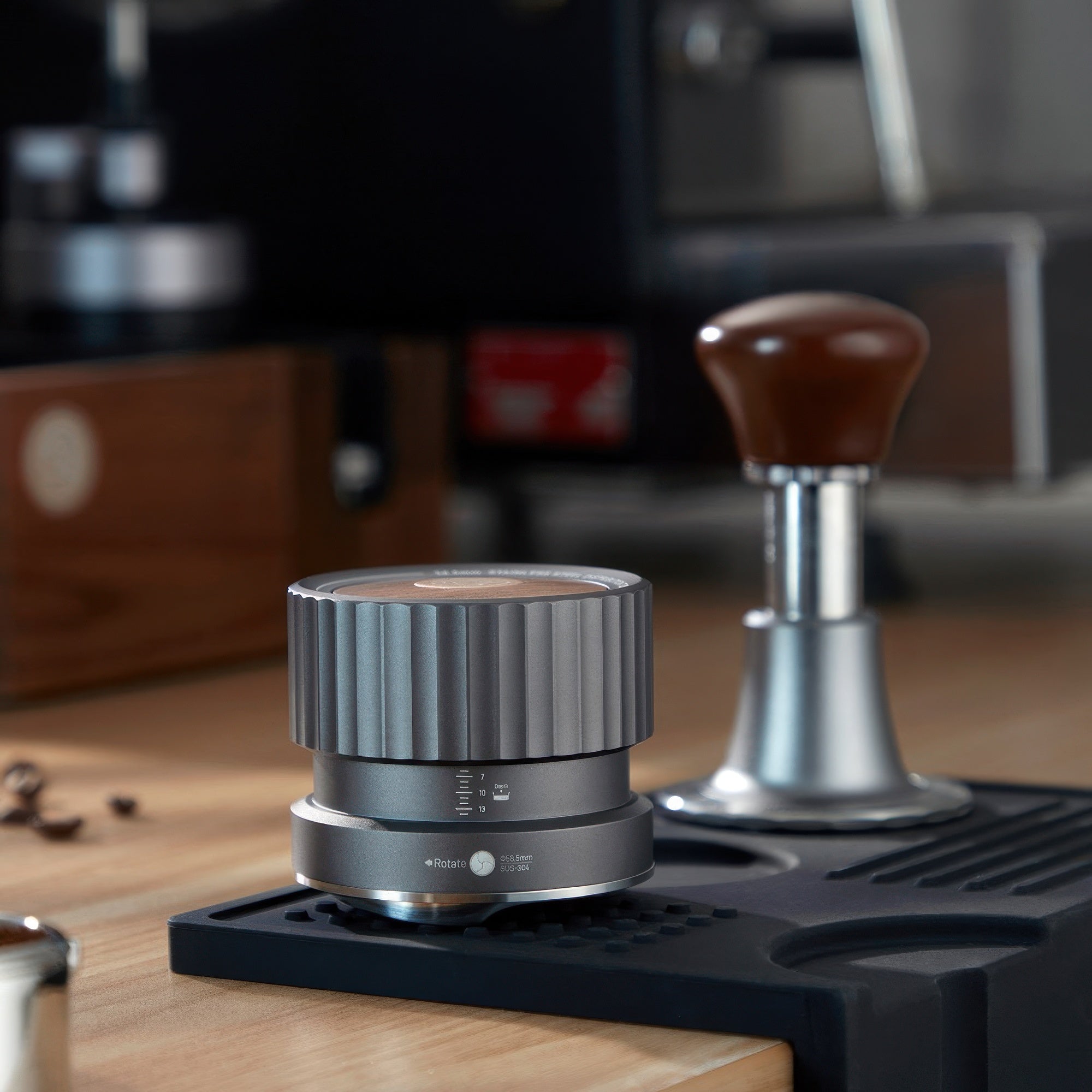 Auto-Gravity Precision Tamper & Distributor