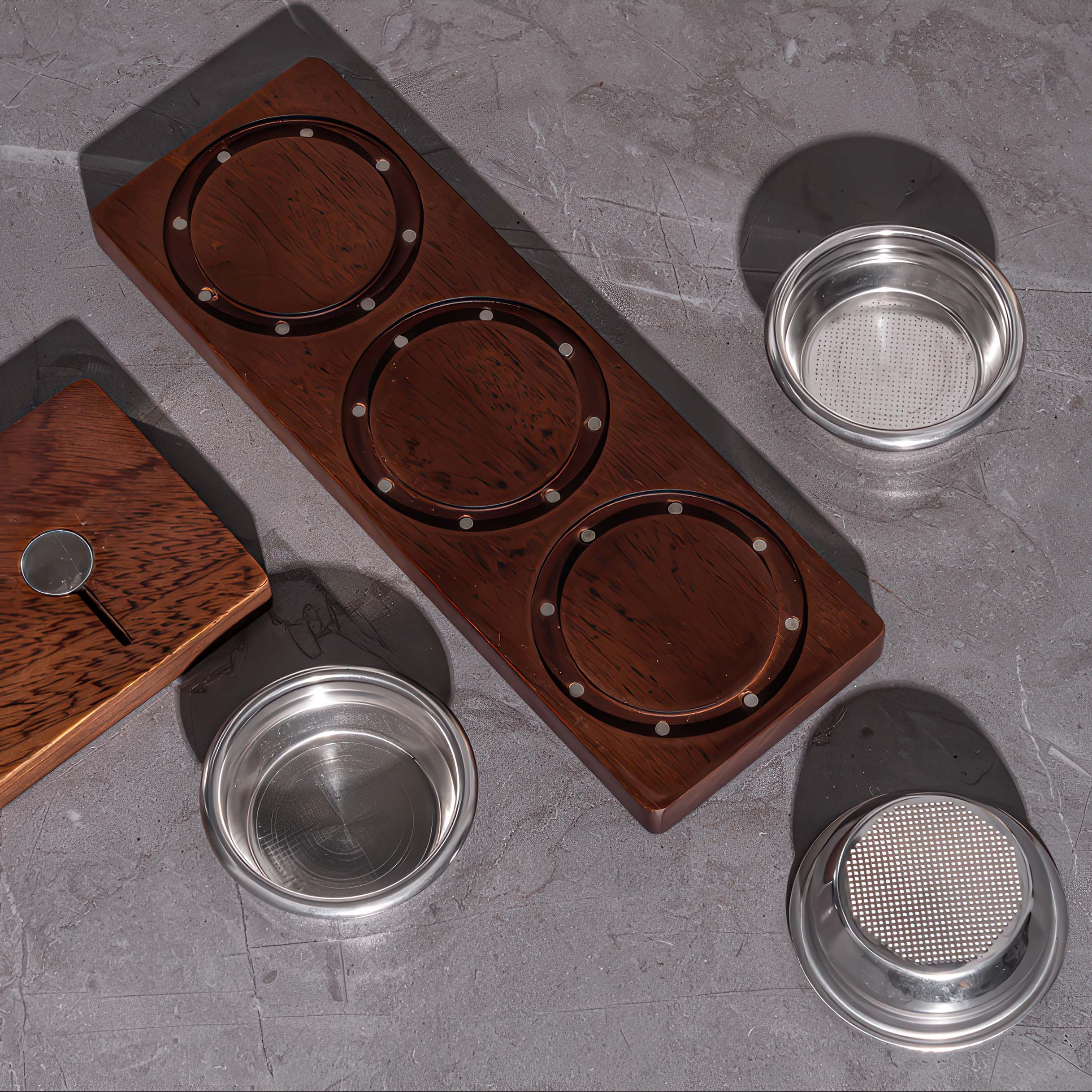 Magnetic Espresso Filter Basket Holder 58MM - Thumbnail 4