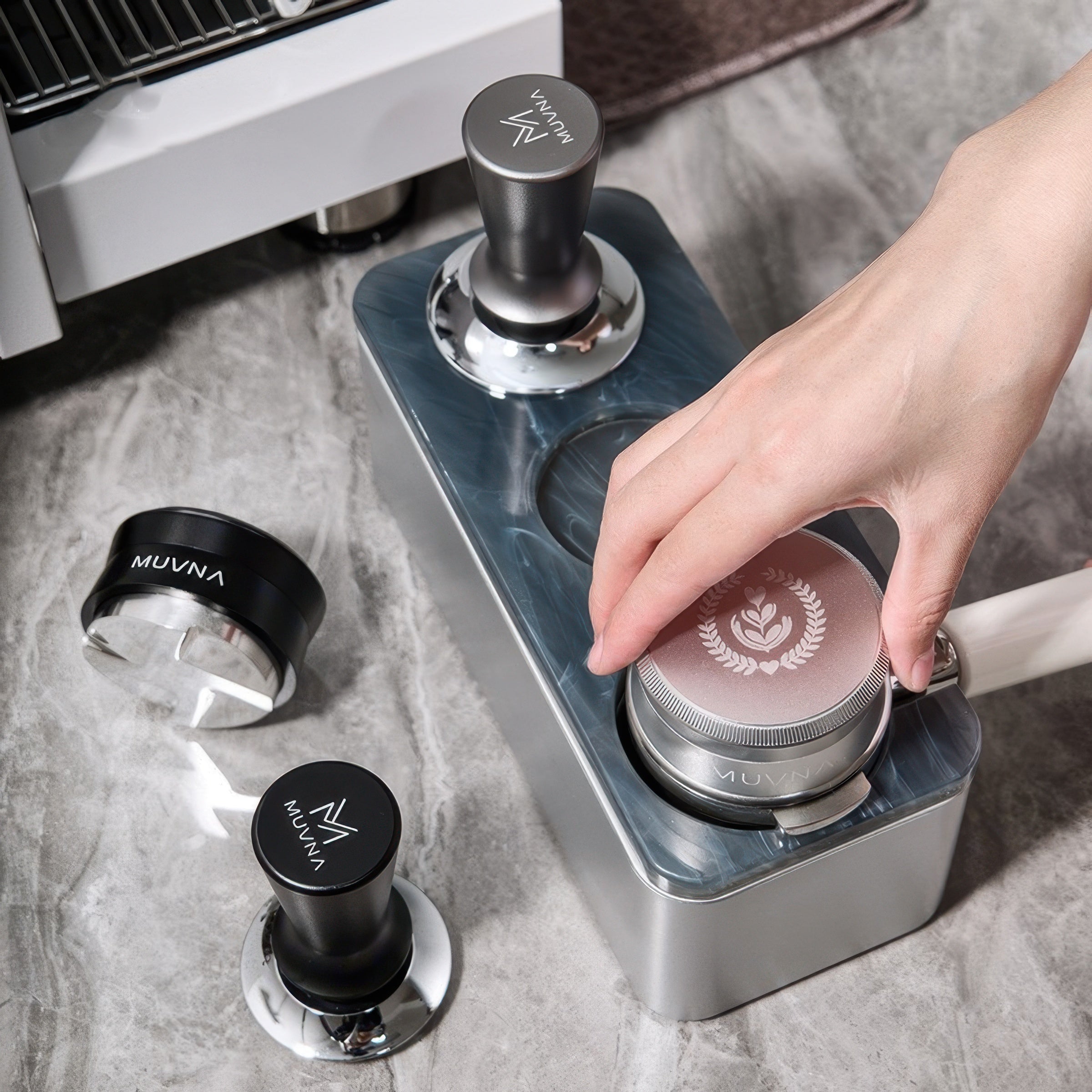 Self-Leveling Gravity Espresso Tamper