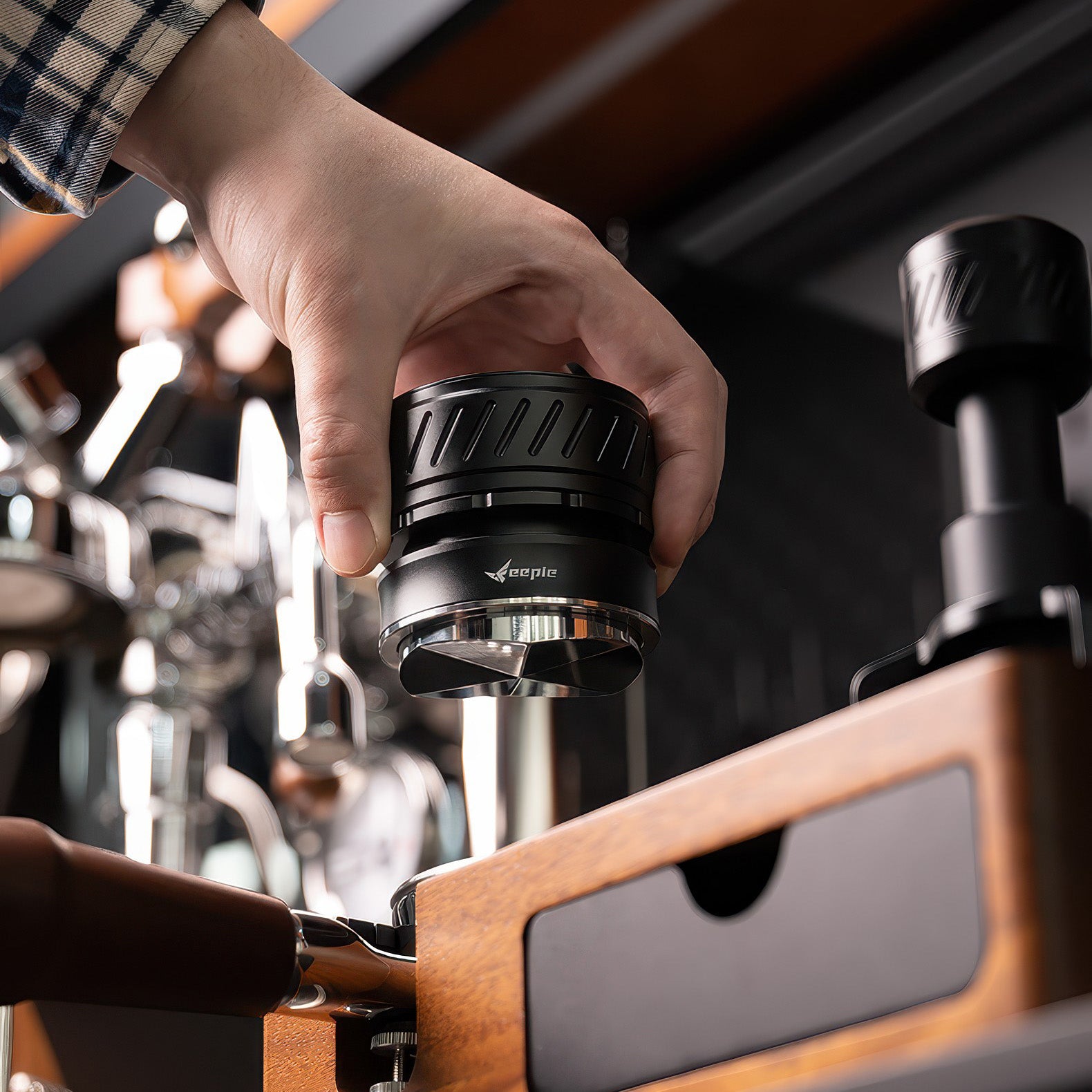 Espresso Gravity Coffee Distributor