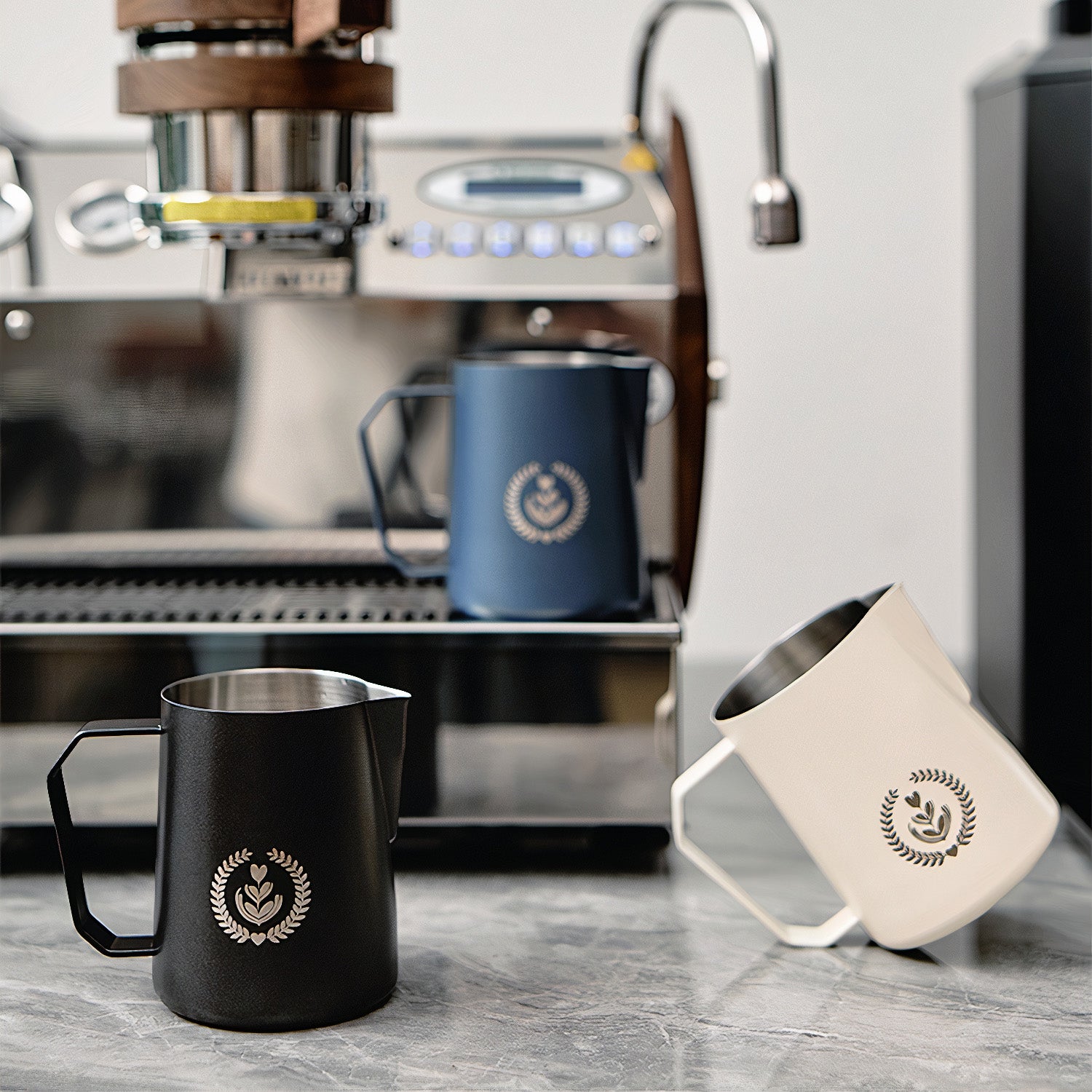 Non-Stick Latte Art Milk Jug for Cappuccino and Coffee Ver II - MUVNA - Lastaforest