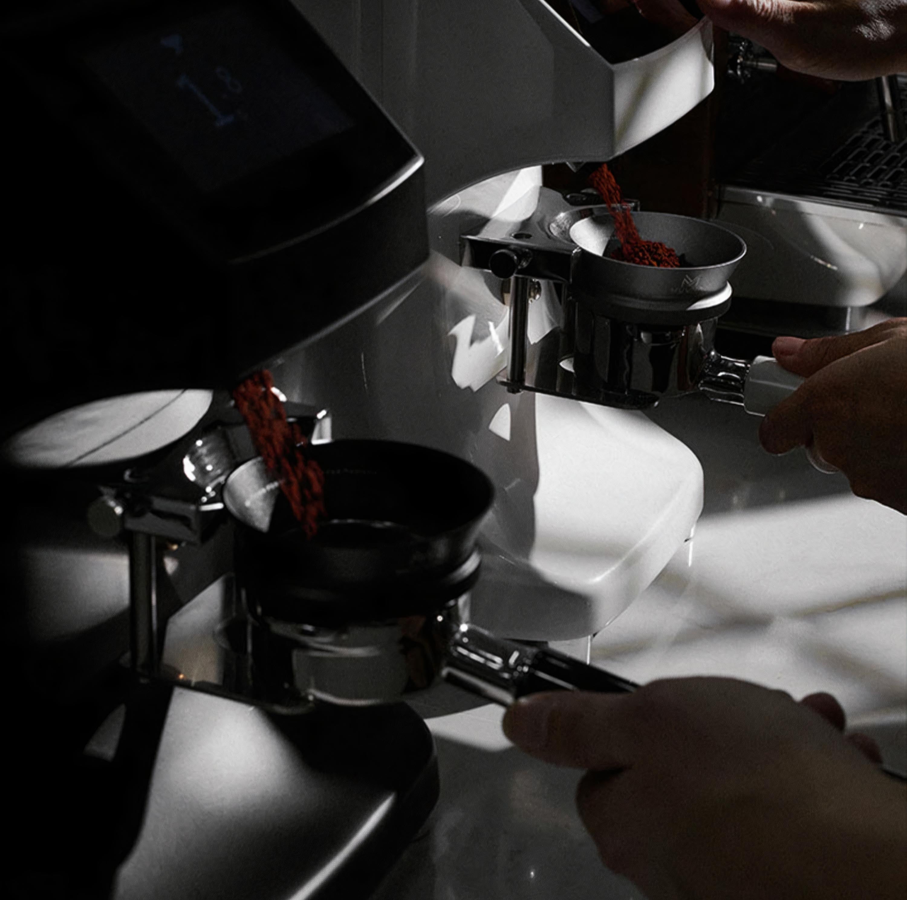 Barista Magnetic Espresso Dosing Funnel - MUVNA - Lastaforest