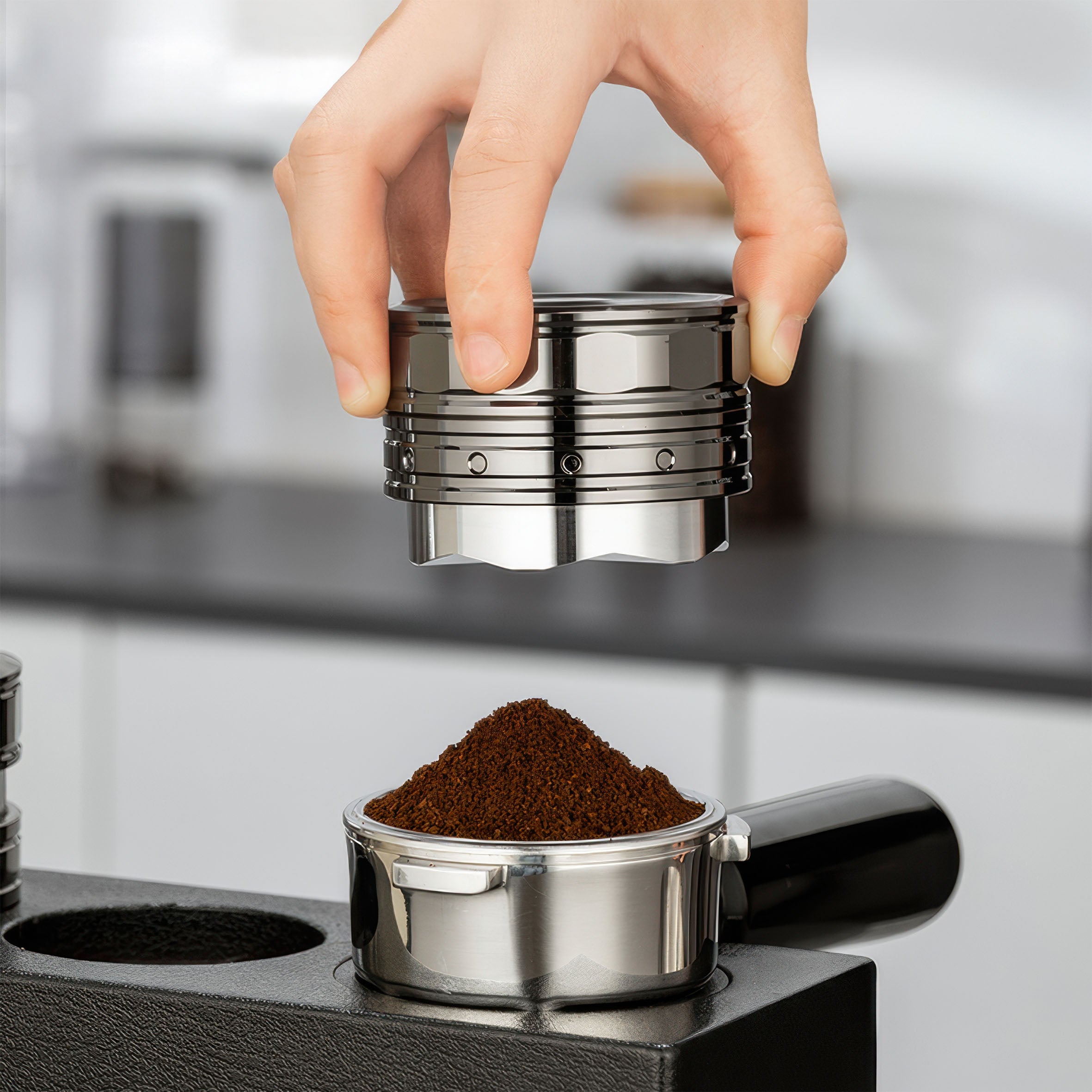 UFO Gravity Distributor - Stainless Steel Leveler - Lastaforest