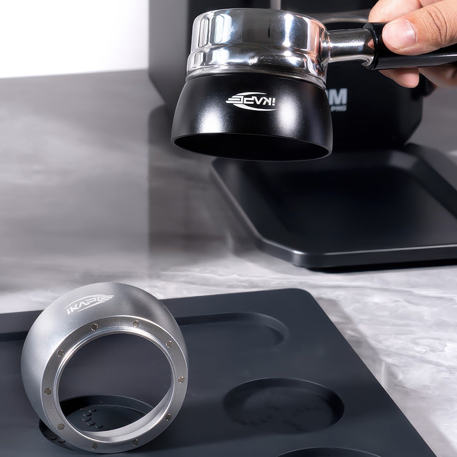 Espresso-Magnet-Dosiertrichter V2