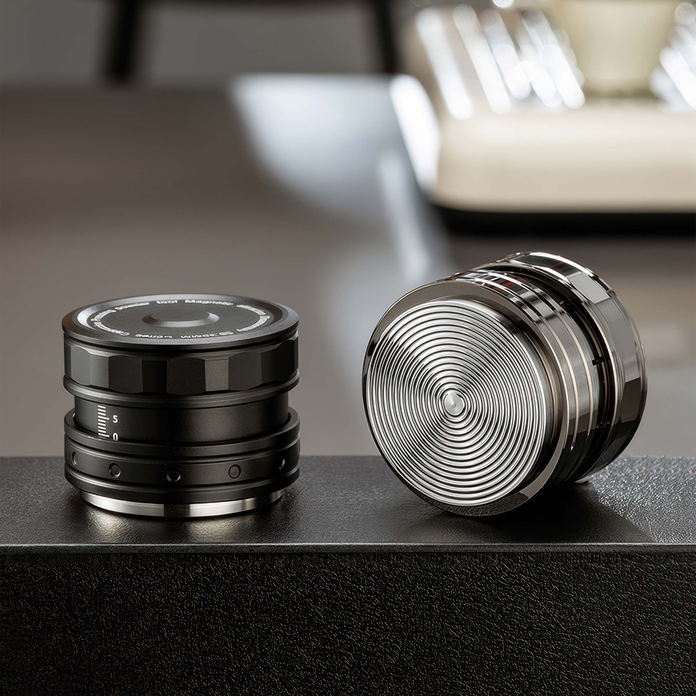UFO Gravity Tamper with 2 Bottom Types - Lastaforest