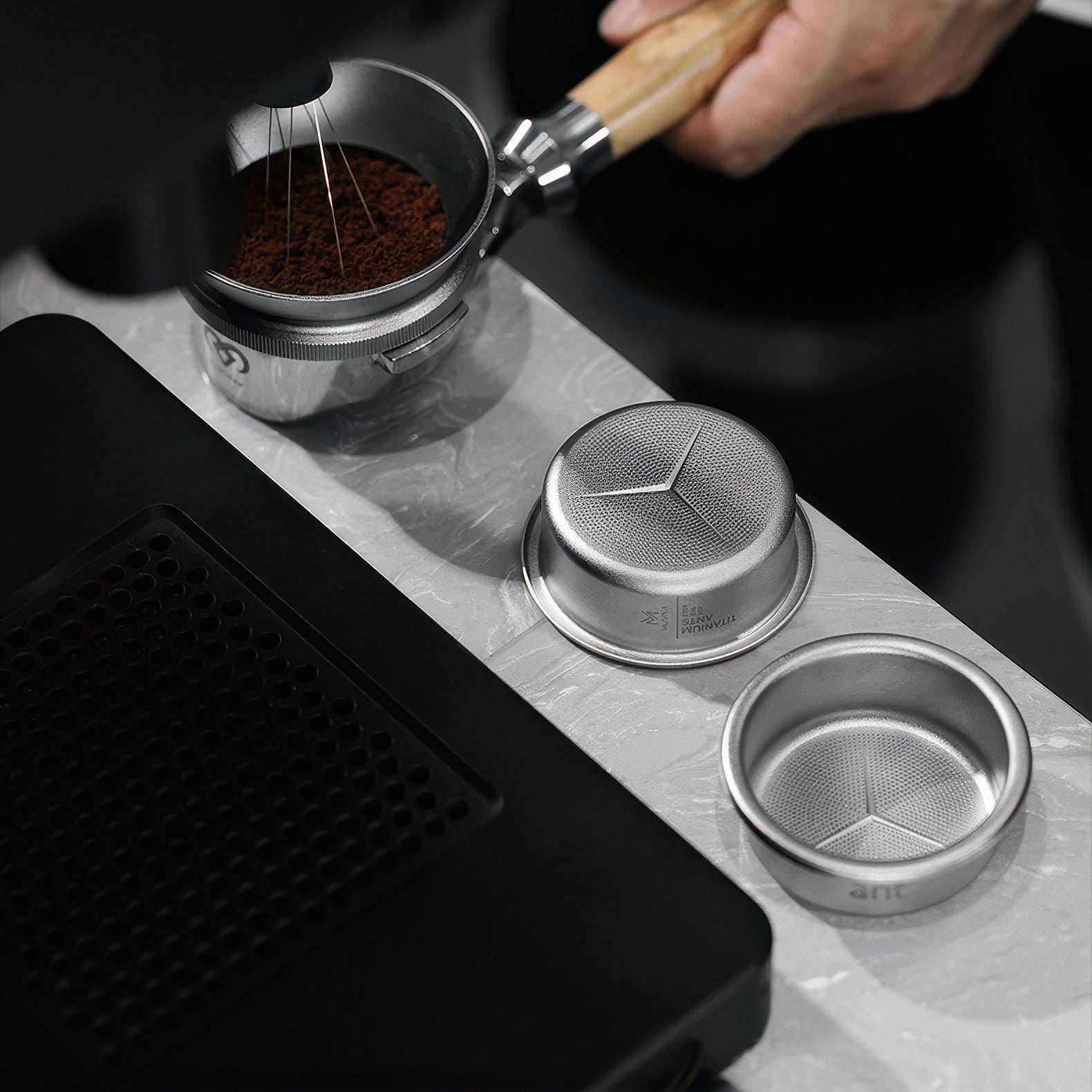 Pure Titanium Espresso Basket - Thumbnail 2