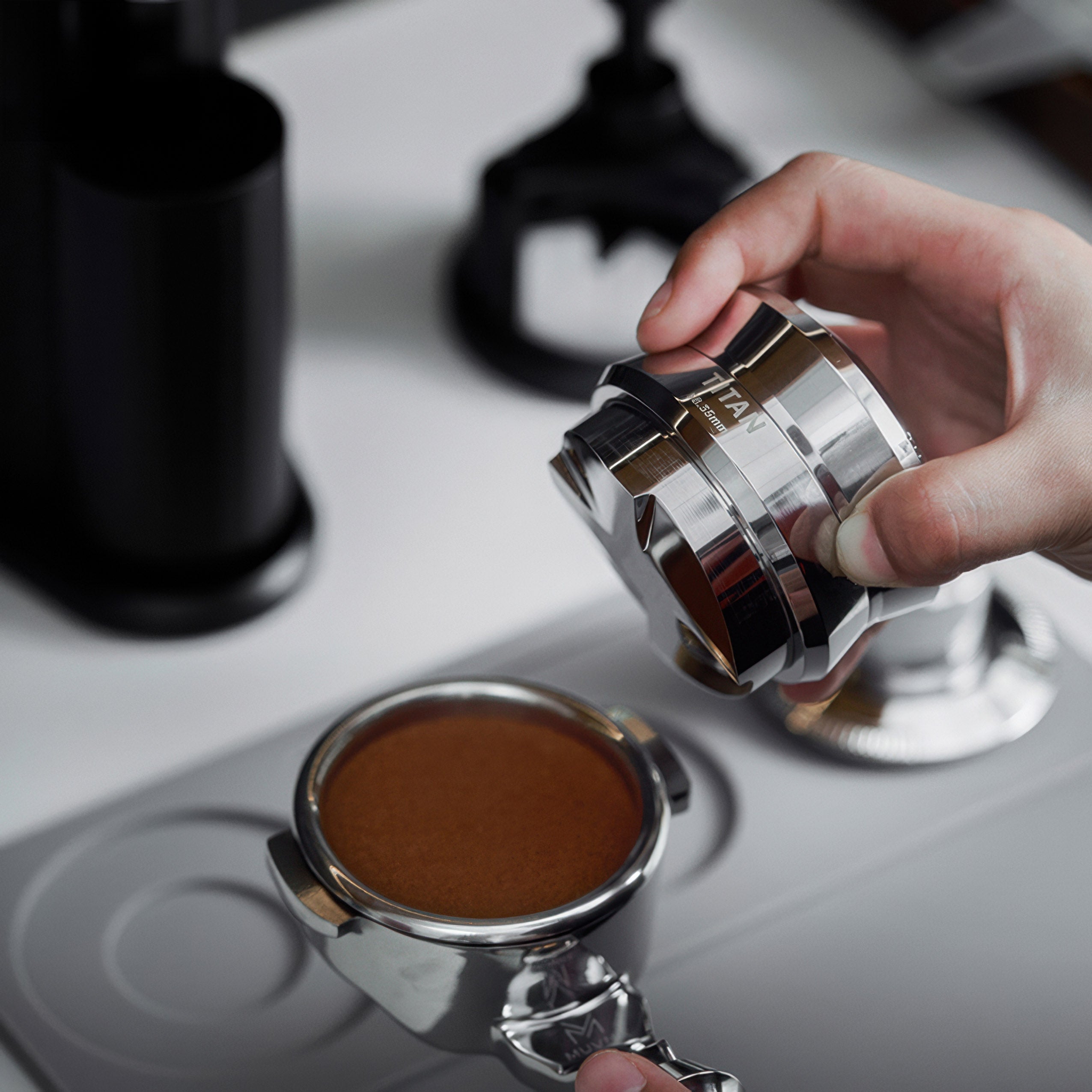Four Spring Titan Tamper & Distributor – Lastaforest