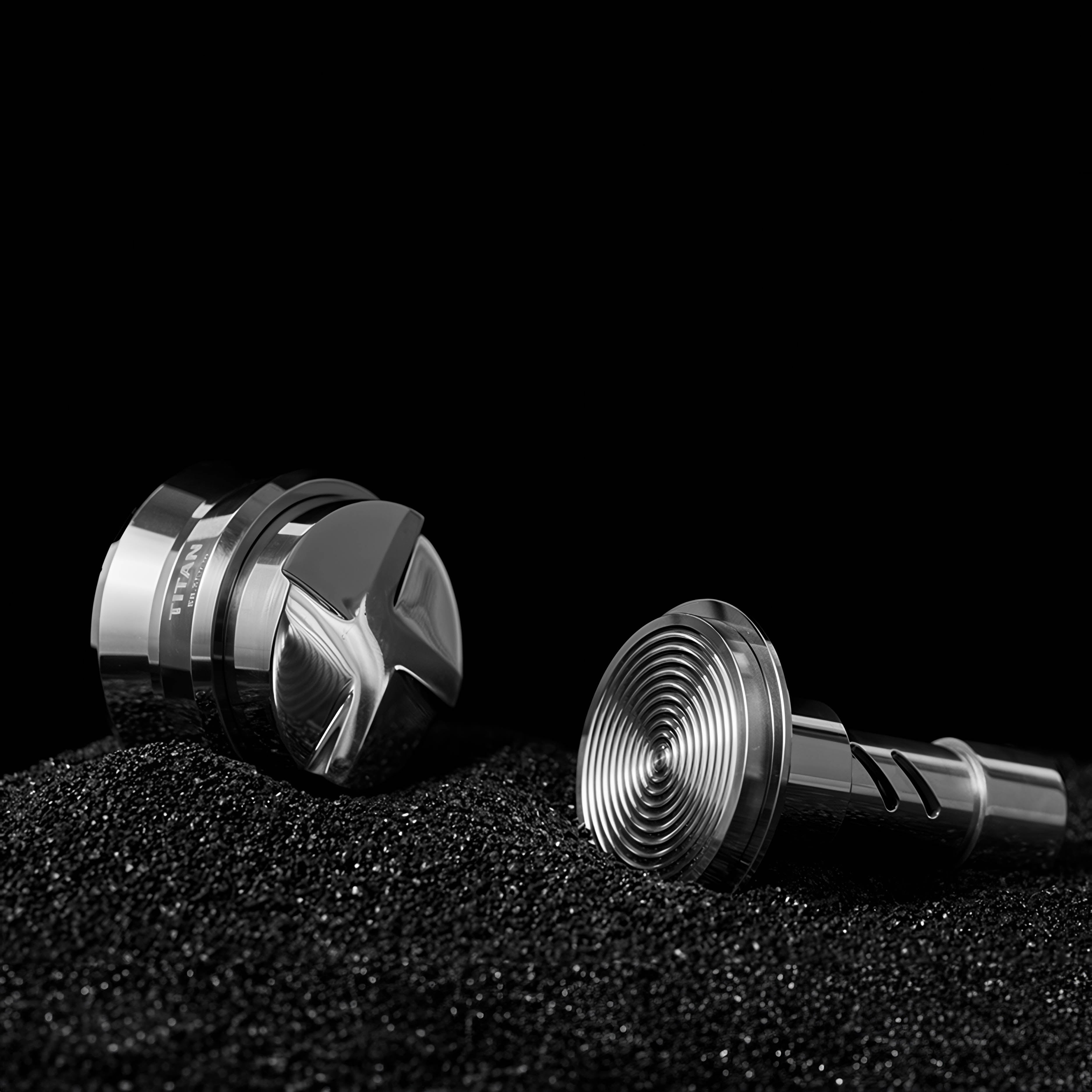 Titan Tamper And Distributor - MUVNA - Lastaforest