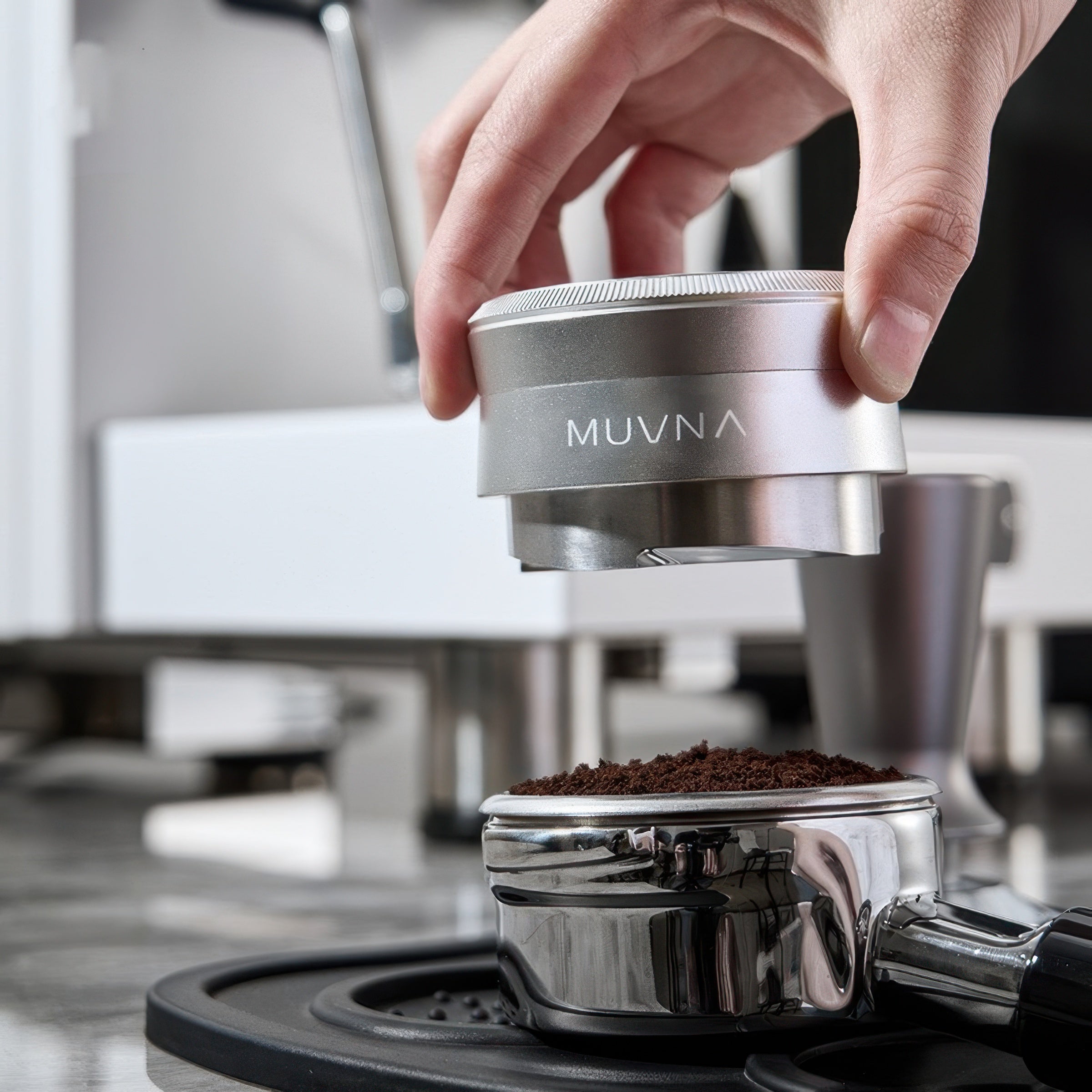 Self-Leveling Gravity Espresso Tamper