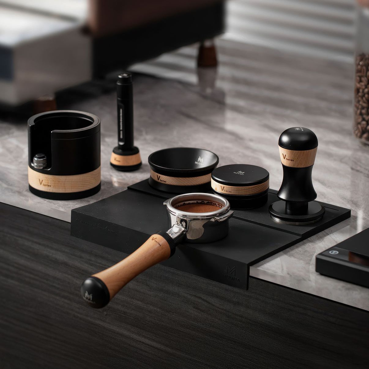 slider image slider_item_4NtTGN