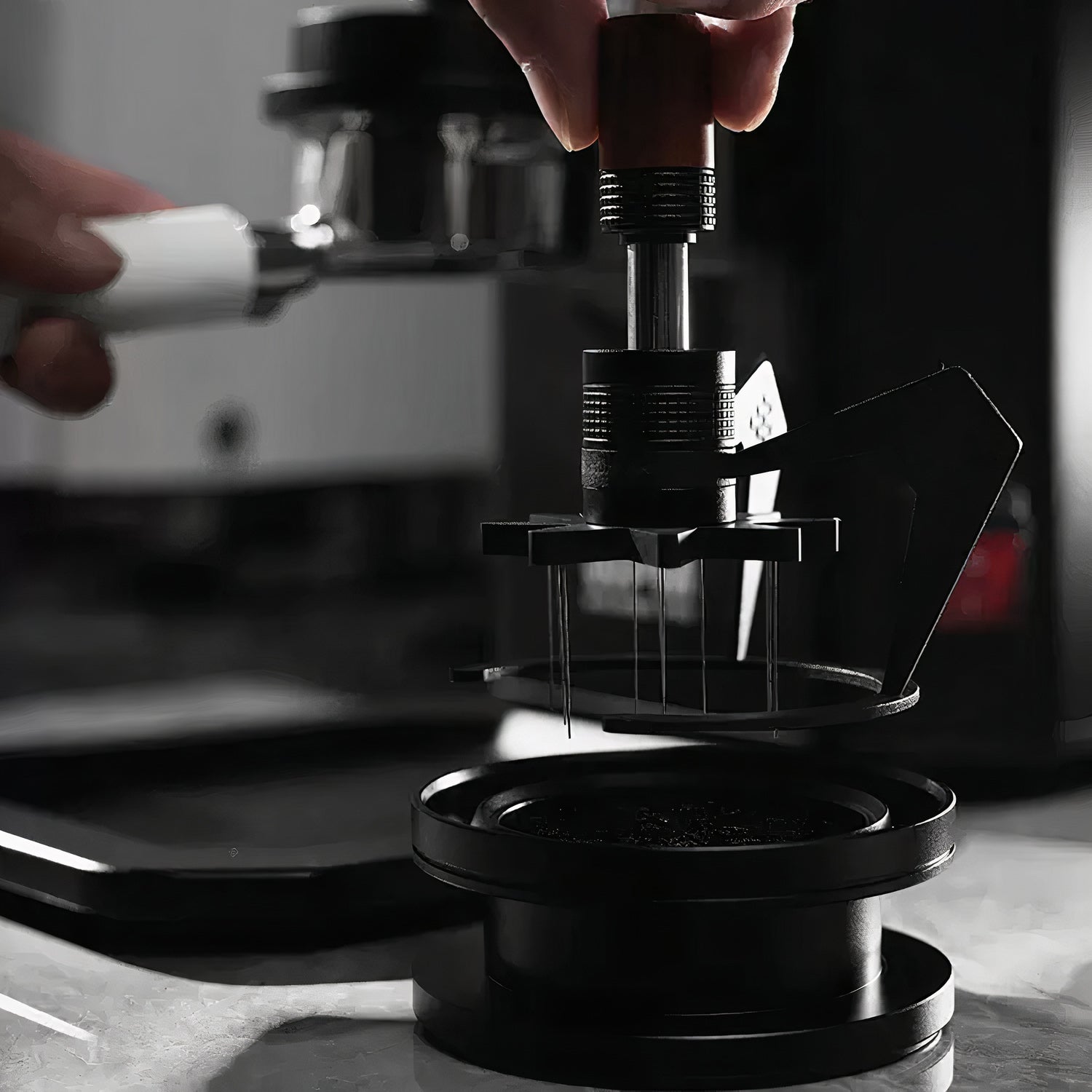 Geared Spinning WDT Tool - Espresso Distribution - MUVNA - Lastaforest