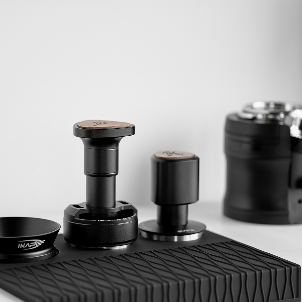 All-in-One Coffee Distributor and Tamper Combo - UniPress